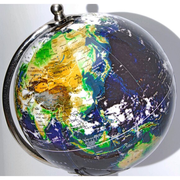 World Globe With Russia and Mongolia On Base Total Height About 17" - Picture 4 of 6